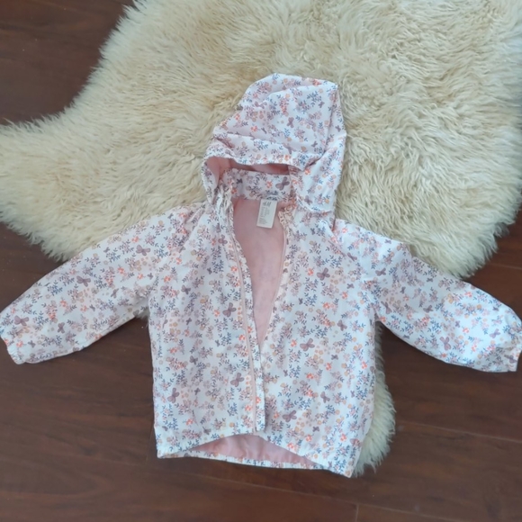Girls jacket - Picture 1 of 2